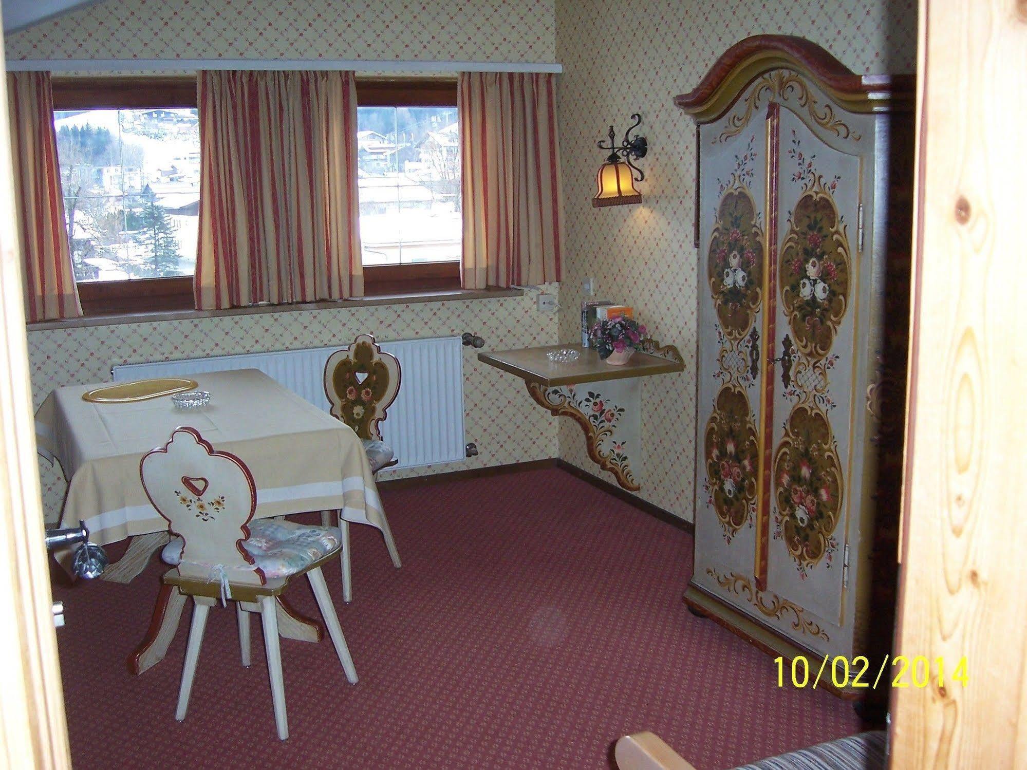 Alpenappartement Europa 蒂罗的圣约翰 外观 照片